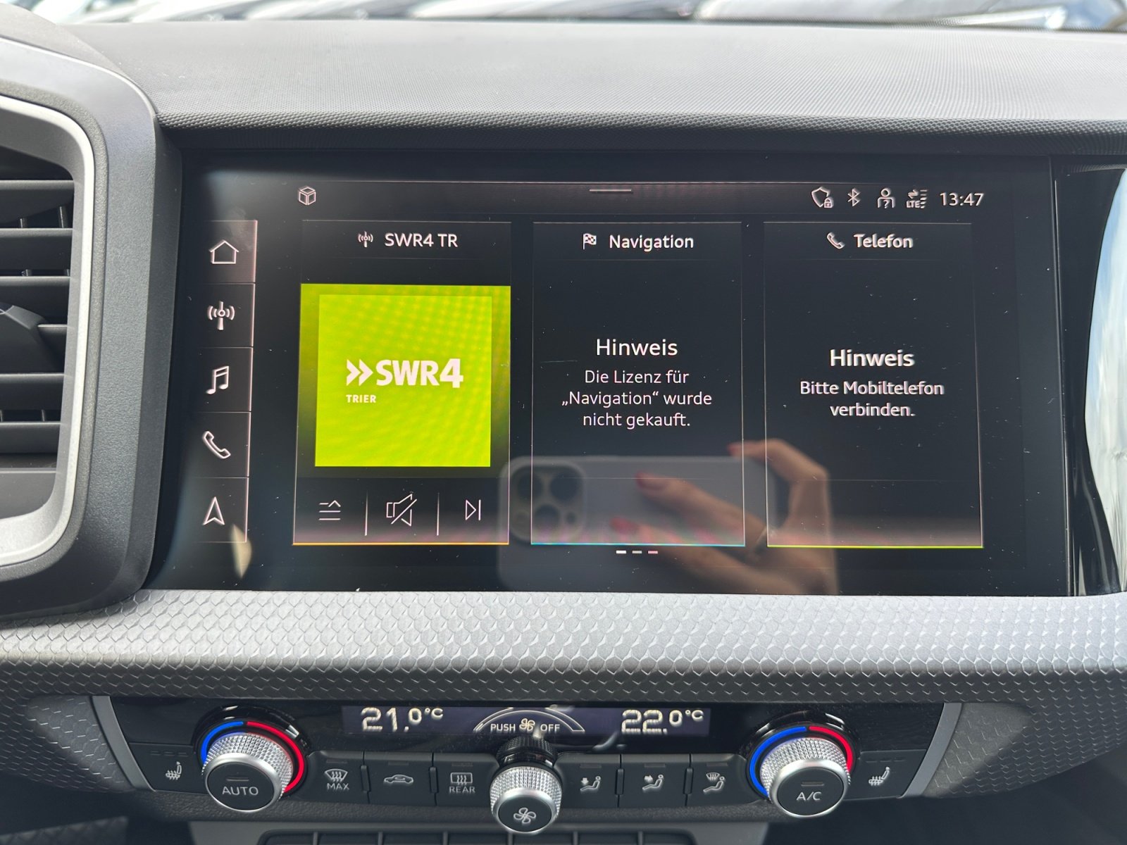 Foto 1 - A1 Sportback 30 TFSI S tronic S line Rückfahrk Sitzh LED Smartphone Interface, Chronosgrau