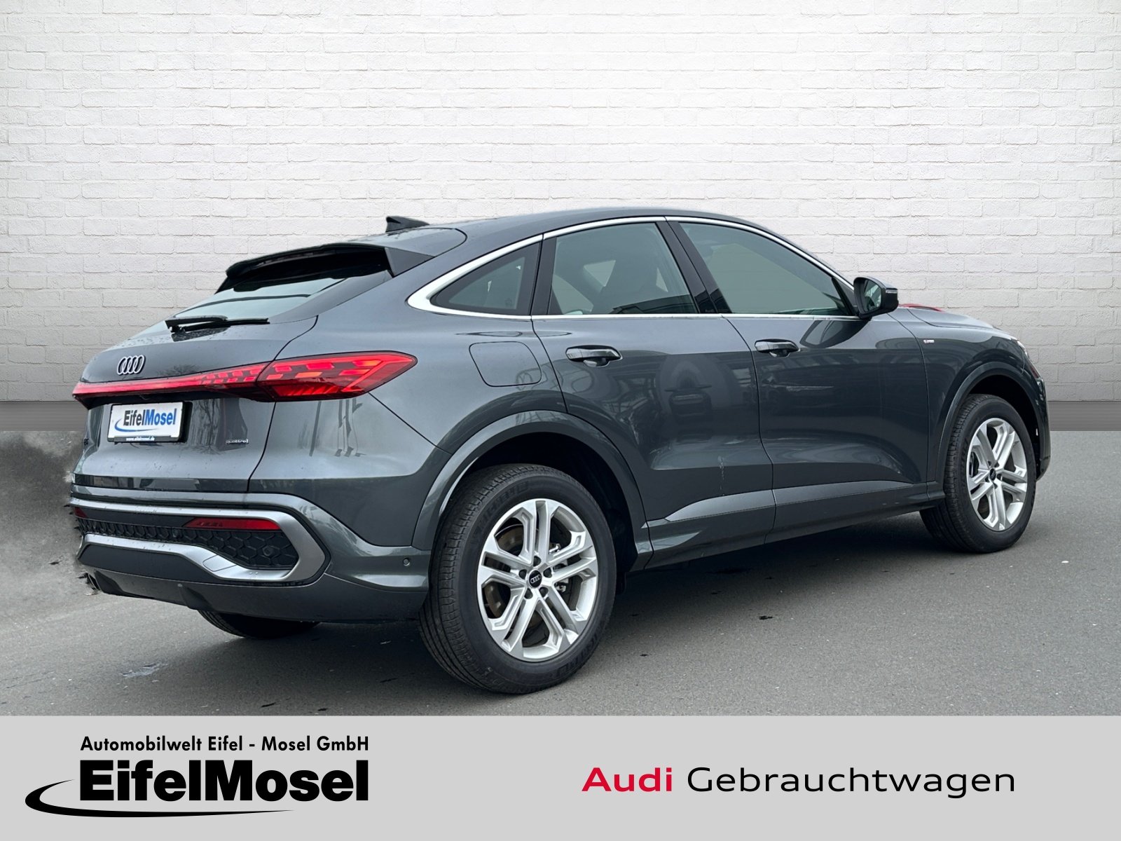 Foto 1 - Audi Q5 40 TDI quattro Sportback S tronic ACC Matrix-LED Navi, Daytonagrau Perleffekt