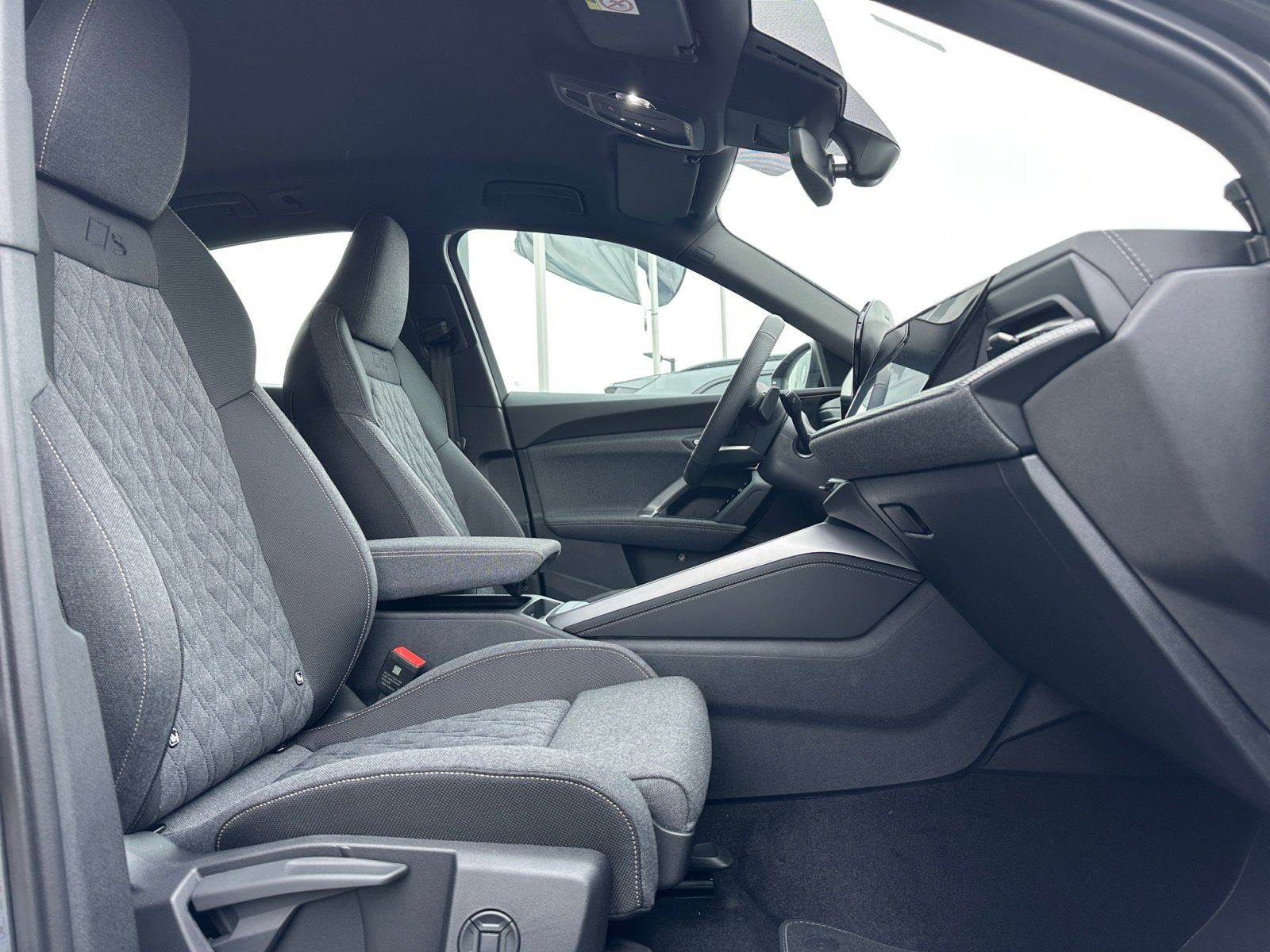 Foto 1 - Audi Q5 40 TDI quattro Sportback S tronic ACC Matrix-LED Navi, Daytonagrau Perleffekt